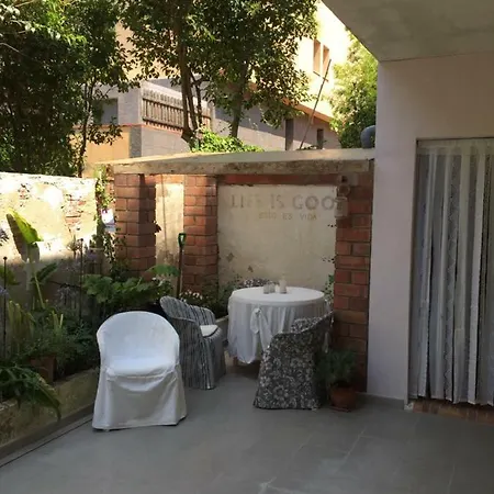 Apartment Montserrat *